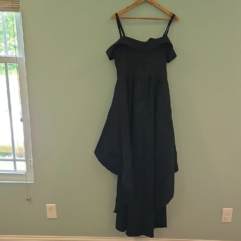 B. Smart  Cocktail Dress Size 11/12 Black High-Low with Cold Shoulder - Picture 6 of 14